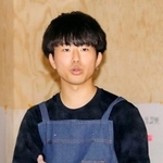 　福島県双葉町の土を利用した陶芸体験教室を始めた合同会社「ｔｏｔｅｎ」代表の川上友聖さん＝８月、双葉町