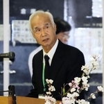 　両親が体験した広島原爆について証言活動をする木村一茂さん＝２０２４年７月、東京都葛飾区