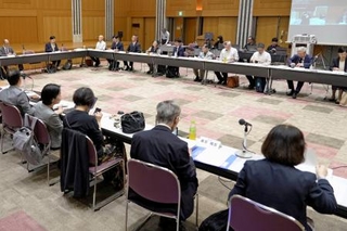 　旧優生保護法問題の第１回検証会議＝１日午後、東京都千代田区