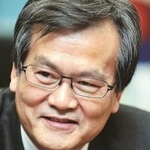 　ソウル市立大名誉教授の鄭在貞氏