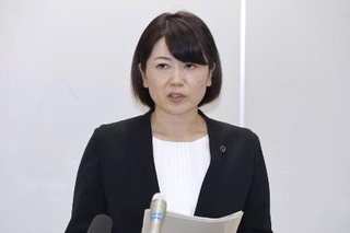 　取材に応じる前橋市の小川晶市長＝２０２５年１０月１７日、前橋市役所