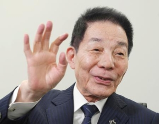 　古賀誠元自民党幹事長