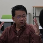 カキ養殖の研究について話す小池一彦教授＝２０２５年１２月４日、東広島市