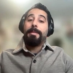 　オンライン取材に応じるムスアブ・アブートーハさん（共同）