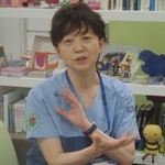 　インタビューに答える八木淳子さん