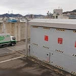 　岩手県大船渡市に整備された防潮堤＝２７日