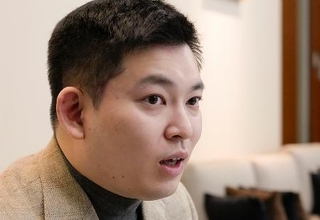 　アイスランド地域研究が専門の山田慎太郎さん