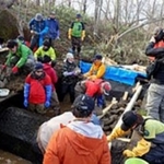 　環境省と市民が行った魚道の整備＝２０２１年１２月、北海道東部（同省提供）