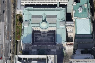 日銀本店（共同通信社ヘリから）