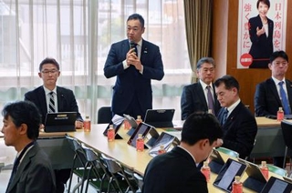 　再審制度を見直す刑事訴訟法改正案を審査する自民党の法務部会と司法制度調査会の合同会議＝９日、東京・永田町の党本部