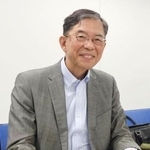 　インタビューに答える鎌田耕一東洋大名誉教授