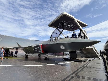 次期戦闘機】米国の変質で上昇気流|ニュースの核心|神戸新聞NEXT
