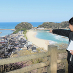 海岸が見渡せる高台。津波避難場所に指定されている＝豊岡市竹野町