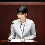 姫路市議会で初答弁する久保田智子教育長