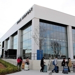 ４月に開業した神戸空港の第２ターミナルビル