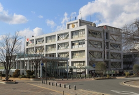 小野市役所＝小野市王子町