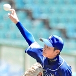 力投する浜手の先発小西琉翔投手＝ほっともっとフィールド神戸（撮影・鈴木雅之）