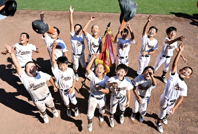 ベーゴマ129個/相撲/野球/苗字/アルファベット等/114個 大12個