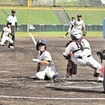 準決勝・稲美エンジェルス－曽根青龍野球クラブ　先制された直後の２回、同点に追いついた稲美エンジェルス