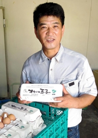 卵かけごはんのコンテストで優勝するなど味の評価が高い奥野さんの卵＝加古川市八幡町