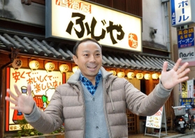 12年前に父から事業を受け継いだ桑田賢社長。「リスクも背負ってこそ経営者」と、全株式を取得して経営改革に挑む＝西宮市甲風園１（撮影・後藤亮平）