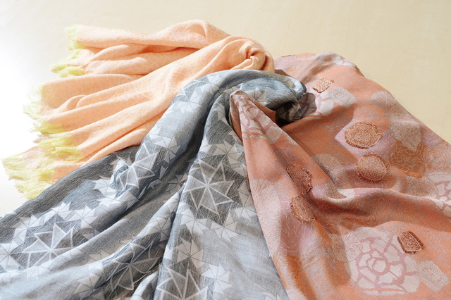 光沢のある生地「パーリーコットン」