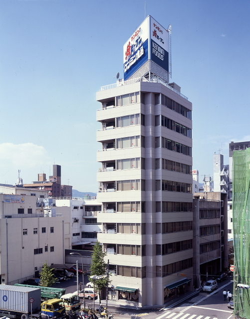 神戸市中央区の本社ビル