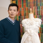 播州織のウエディングドレスと小澤國秀社長