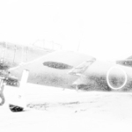 戦局の悪化を受け、水上機をもとに開発した局地戦闘機の紫電改（新明和工業提供）