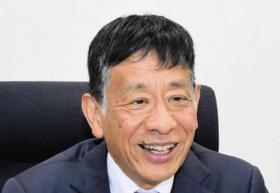 地元経済を展望する加西商工会議所の濱本泰秀会頭＝加西市北条町北条、同商議所