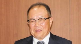 大阪・関西万博を機に、淡路の飛躍を展望する洲本商工会議所の琴井谷隆志会頭＝洲本市本町４、同商議所