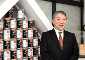 「ナッツとしっかり向き合い仕事をしている」と語る東洋ナッツ食品の中島洋人社長＝神戸市東灘区深江浜町、同社