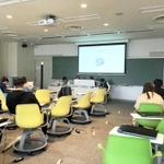 企業担当者を交えた研究成果発表会