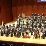 大学オーケストラ「関西学院交響楽団」の定期演奏会＝２月８日、神戸国際会館こくさいホール