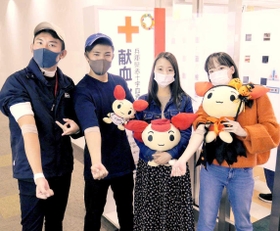 献血をした甲南大学生（提供）