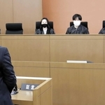 緊張感の中で行われた模擬裁判