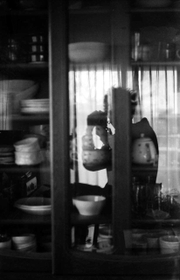 フィルムで撮ったモノクロ写真には味わい深さがにじむ