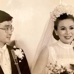 結婚式で。上沼恵美子さんと夫の真平さん（１９７７年５月）