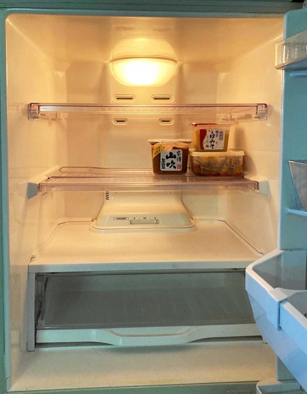 回収無料☆古いのにメチャ綺麗な冷蔵庫、日本メーカーは長持ちで有名な話し覚えてる？ 回収無料☆古いのにメチャ綺麗な冷蔵庫、日本メーカーは長持ちで有名