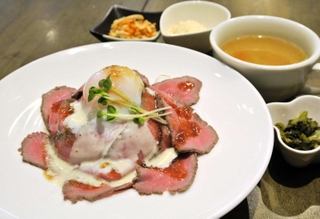 テルミニの「ローストビーフ丼」