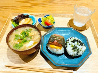 ニコニコおむすび結の「ニコニコランチ」