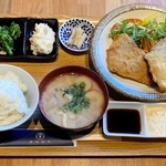 髙松商店の「日替わり定食」