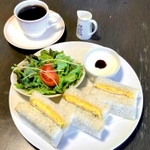 「カフェ　ｄｅ　めりおーる」のモーニング。人気のＣセット