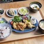 Ｋｉｔｃｈｅｎ ｃａｆé ＆ｂａｒ まこみの「まこみごはん」