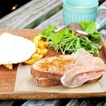 BAKERY燈LAMPの「今日の朝ごはん」