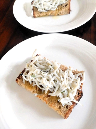 シンプル・イズ・ベスト。なので材料にはこだわって