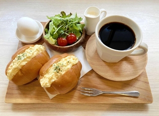 Ｃａｆｅ　Ｅｔｏｉｌｅの「たまごロール」