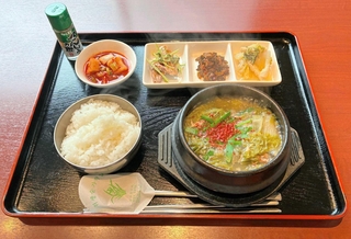 韓国家庭料理せっとんの「シレギスープ」