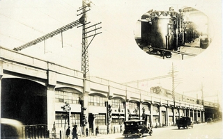 １９３３年に設置された高架下の神戸変電所。その頃の撮影（筆者提供）