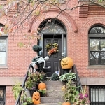 ブルックリンの街中で見かけるハロウィーンの装飾